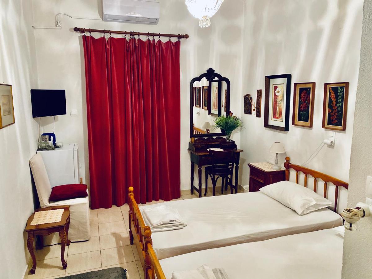 Eleutheria Rooms Igoumenitsa Exterior photo